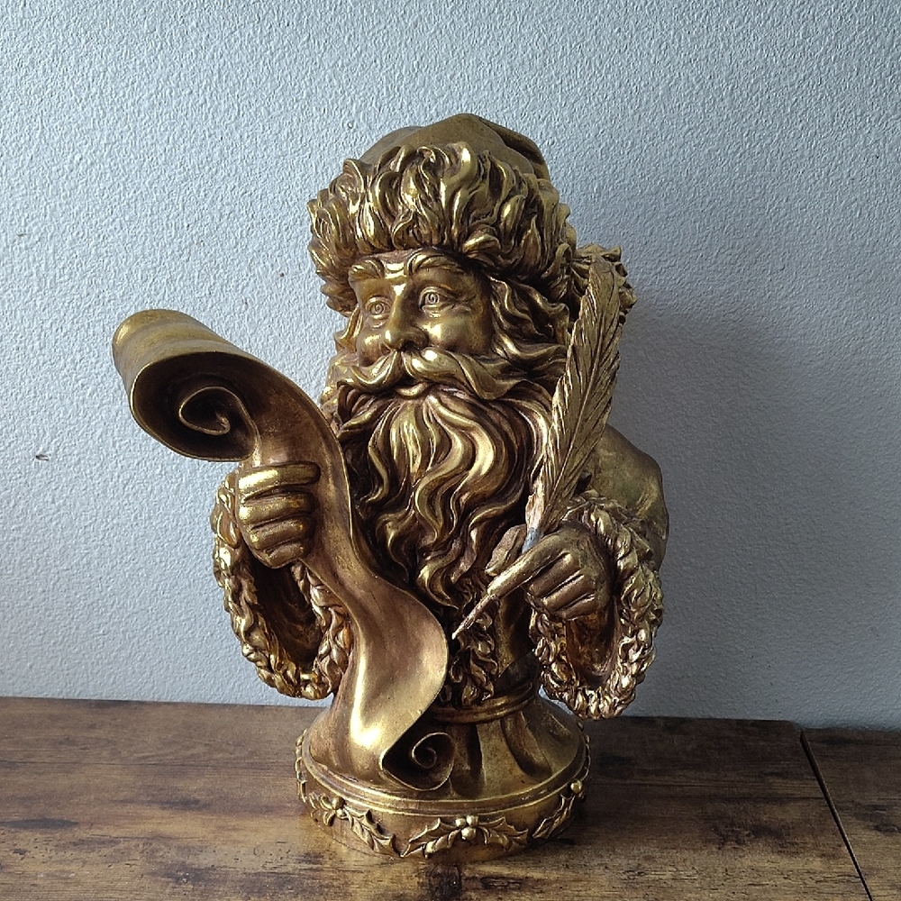 Gold Santa Claus Sculpture